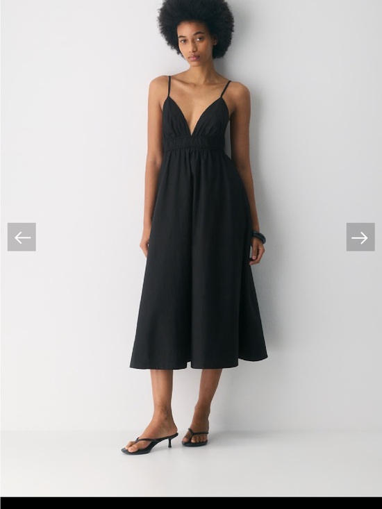 Aritzia Dresses & Skirts - ARITZIA Encourage Poplin Dress Black